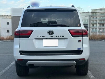 2024 Toyota Land Cruiser 300 GR Sport - FJA300W