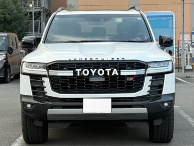 2024 Toyota Land Cruiser 300 GR Sport - FJA300W