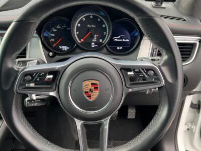 2019 Porsche Macan Turbo