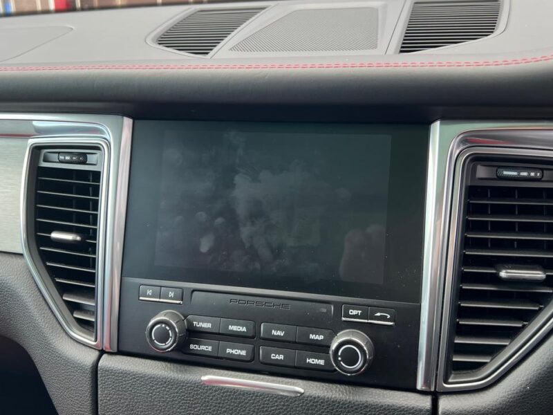 2019 Porsche Macan Turbo