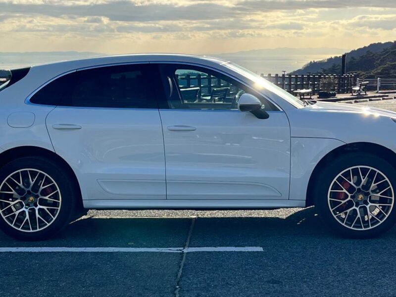 2019 Porsche Macan Turbo