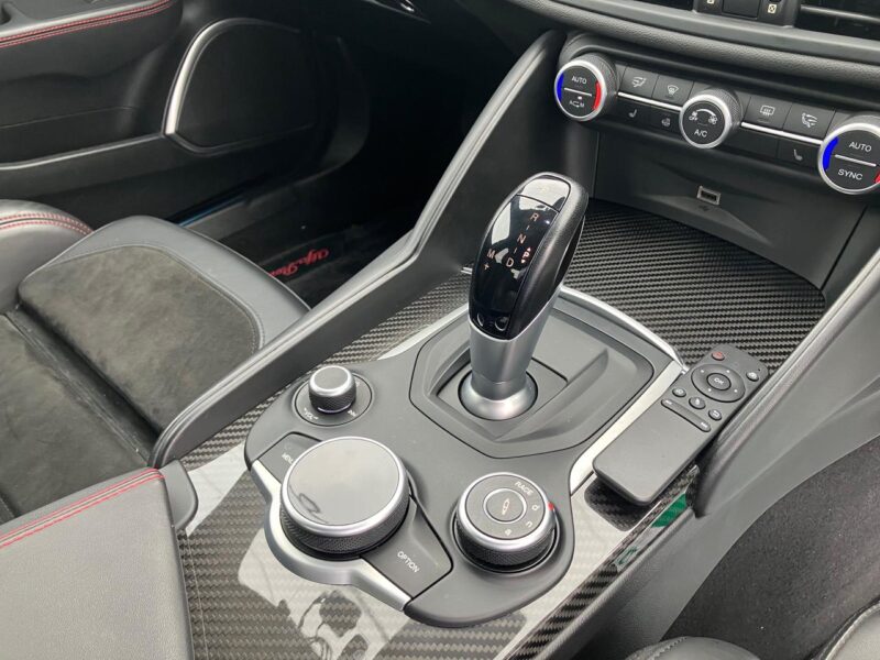 2019 Alfa Romeo Giulia Quadrifoglio