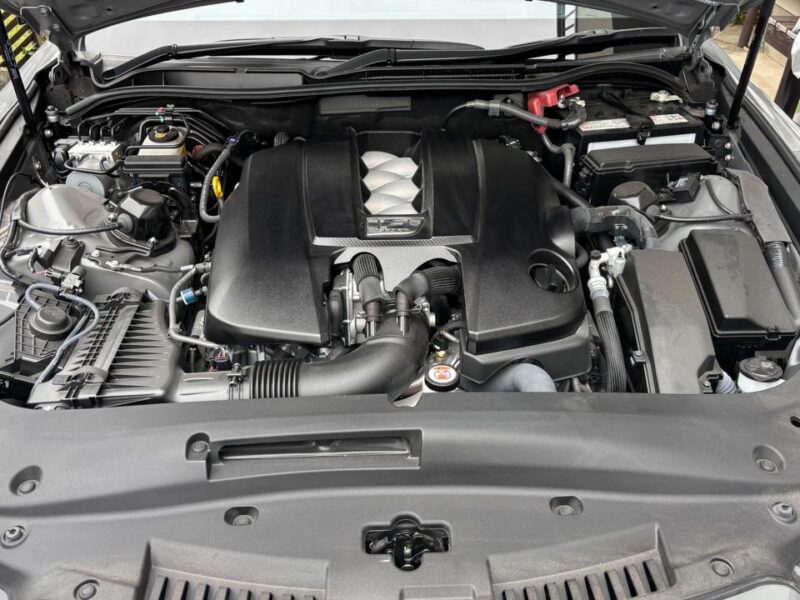 2023 LEXUS IS500 F Sports Performance