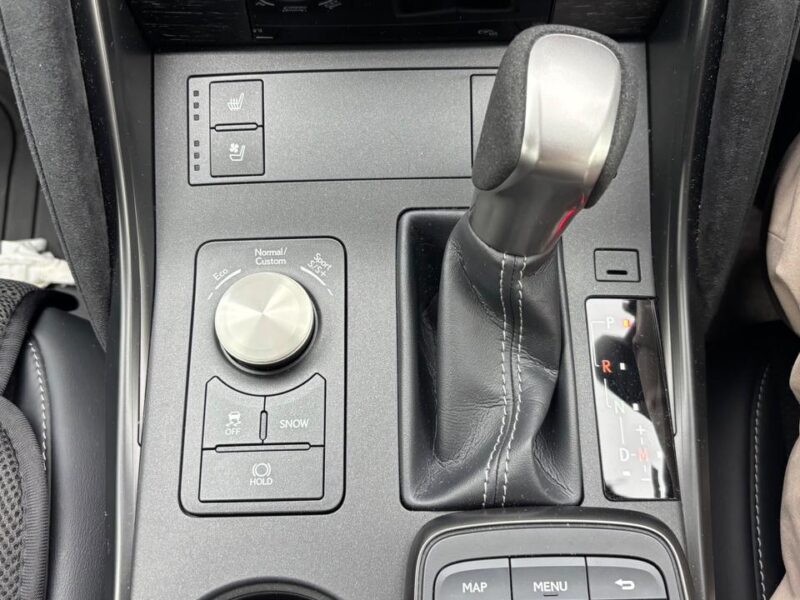 2023 LEXUS IS500 F Sports Performance