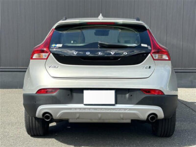 2020 VOLVO V40 Cross Country T5 AWD Momentum