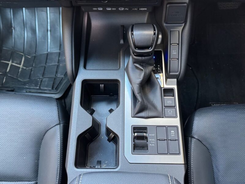 2024 Toyota Land Cruiser 250 2.7VX