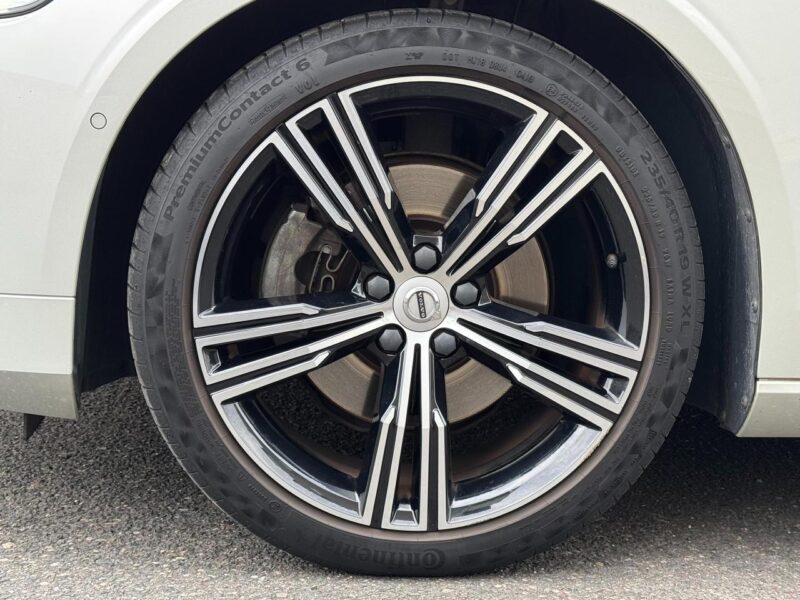 2019 VOLVO S60 T5 Inscription