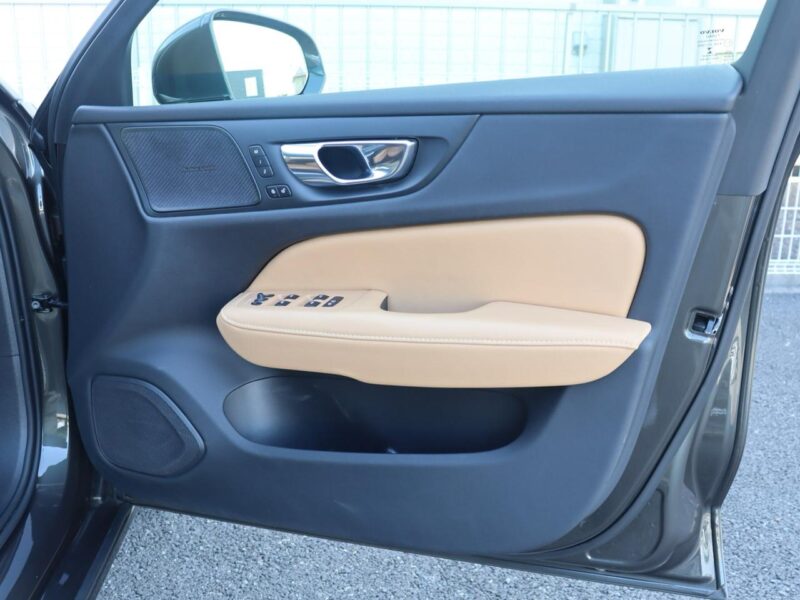 2019 VOLVO V60 T5 Inscription