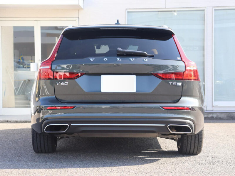 2019 VOLVO V60 T5 Inscription