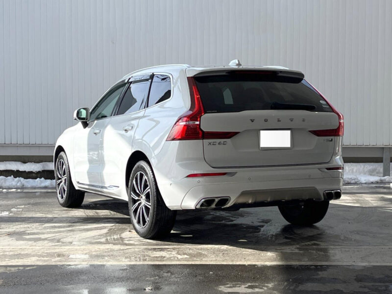 2019 VOLVO XC60 T5 AWD Inscription