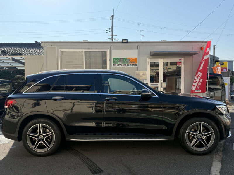 2019 Mercedes Benz GLC220d 4Matic AMG Line