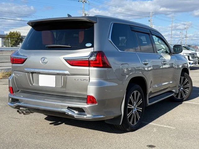 2020 LEXUS LX570