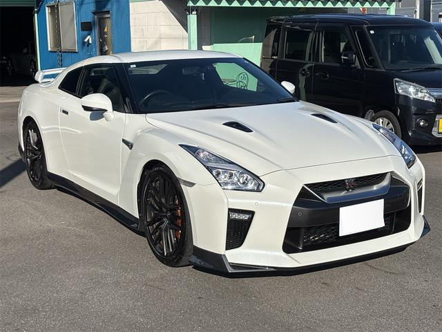 2019 Nissan GT-R Pure Edition