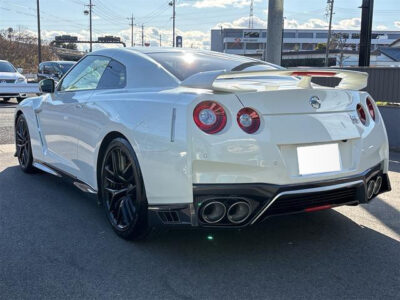 2019 Nissan GT-R Pure Edition