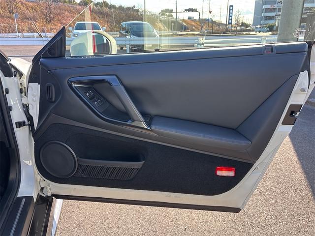 2019 Nissan GT-R Pure Edition