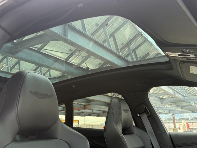 2022 Aston Martin DBX 707