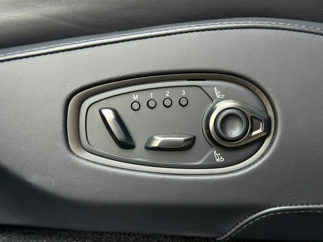 2022 Aston Martin DBX 707