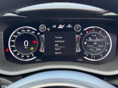 2022 Aston Martin DBX 707