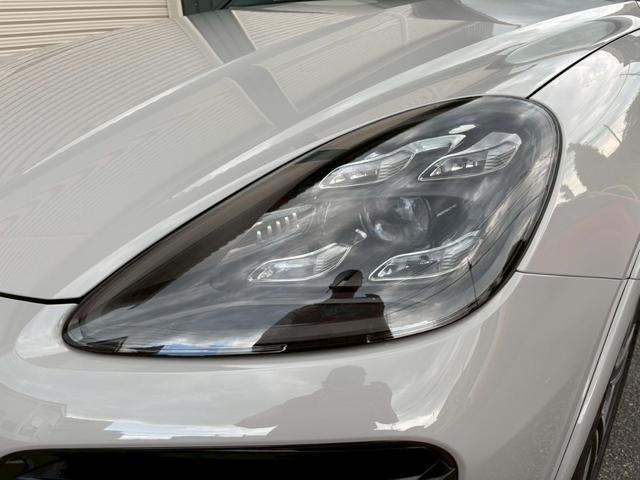 2020 Porsche Cayenne Turbo Coupe