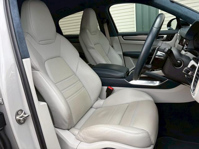 2020 Porsche Cayenne Turbo Coupe