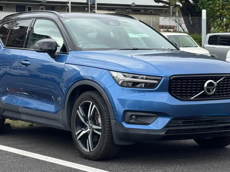 2020 Volvo XC40 T5 AWD R-Design