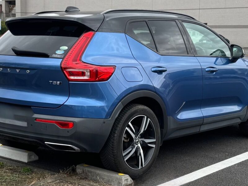 2020 Volvo XC40 T5 AWD R-Design