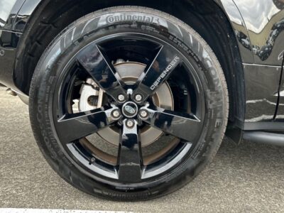 2023 Land Rover Defender 90 X Dynamic HSE P300