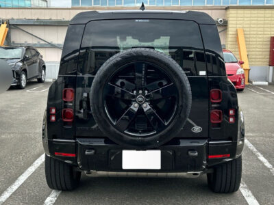 2023 Land Rover Defender 90 X Dynamic HSE P300