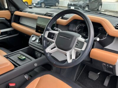 2023 Land Rover Defender 90 X Dynamic HSE P300