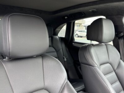 2020 Porsche Macan Turbo