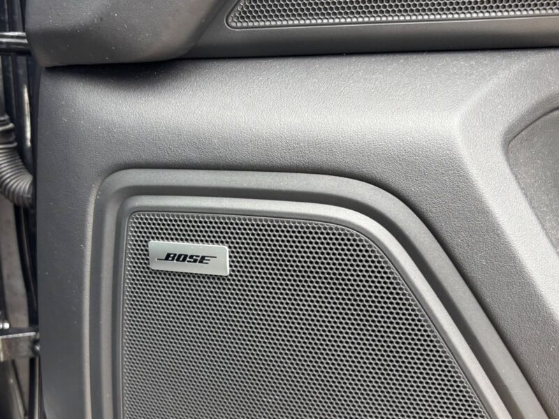 2020 Porsche Macan Turbo