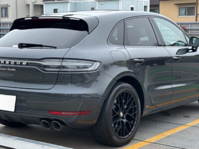 2020 Porsche Macan Turbo