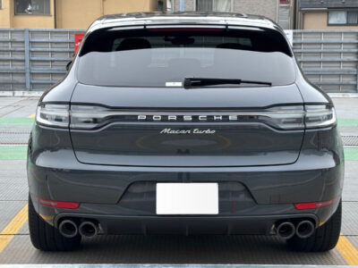 2020 Porsche Macan Turbo