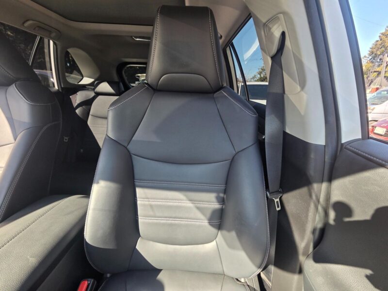 2019 Toyota Rav4 G Z Package 4WD - MXAA54