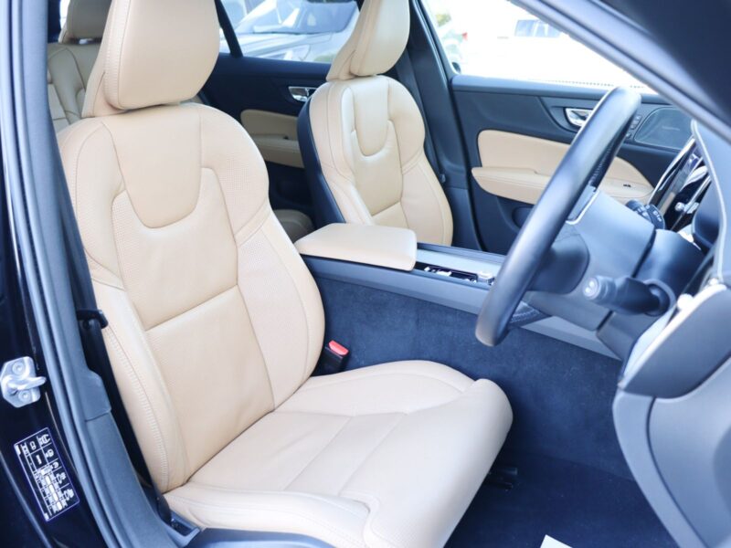 2019 Volvo V60 Cross Country T5 AWD Pro