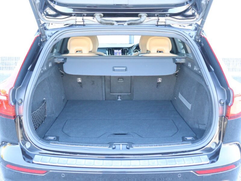 2019 Volvo V60 Cross Country T5 AWD Pro