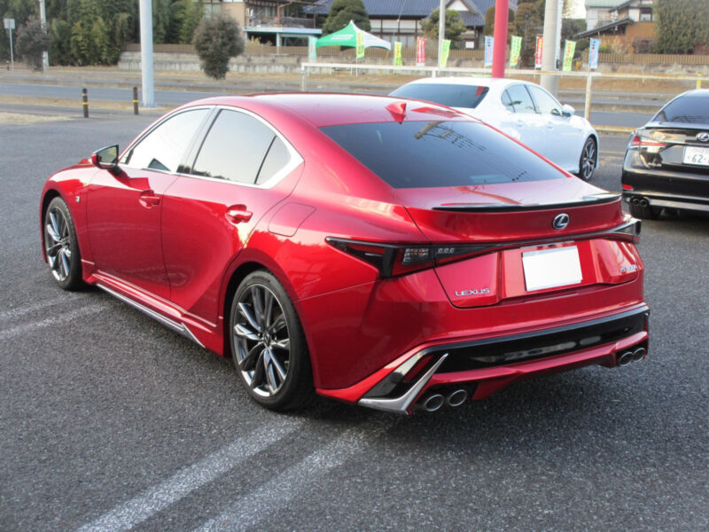 2021 LEXUS IS300h F Sport