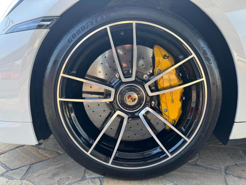 2020 Porsche 911 Turbo S