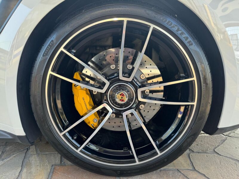 2020 Porsche 911 Turbo S