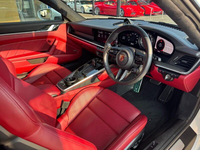 2020 Porsche 911 Turbo S