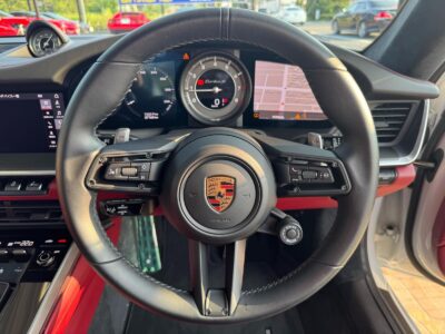 2020 Porsche 911 Turbo S