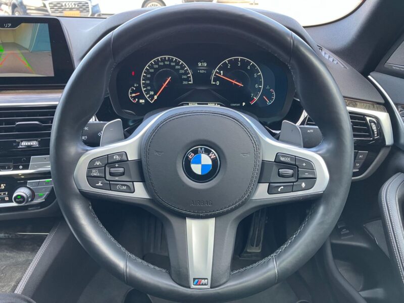 2019 BMW 530i M Sport