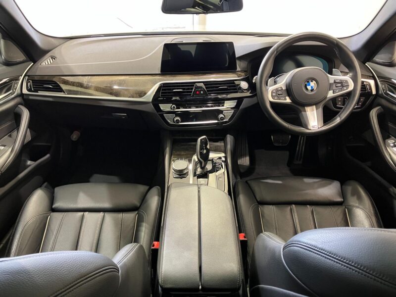 2019 BMW 530i M Sport