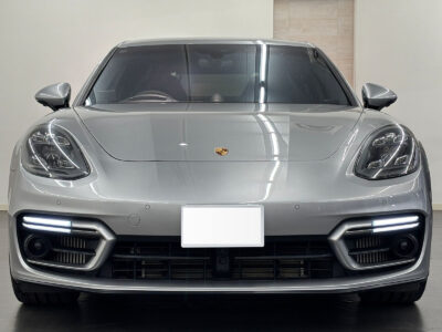 2020 Porsche Panamera GTS