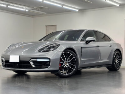 2020 Porsche Panamera GTS