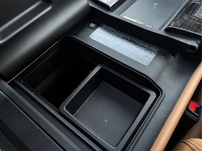 2023 LEXUS LX600 3BA-VJA310W