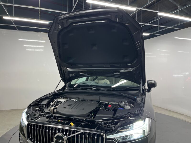 2021 Volvo XC60 B5 AWD Inscription