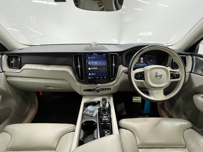 2021 Volvo XC60 B5 AWD Inscription