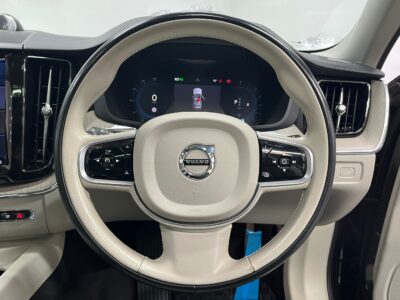 2021 Volvo XC60 B5 AWD Inscription