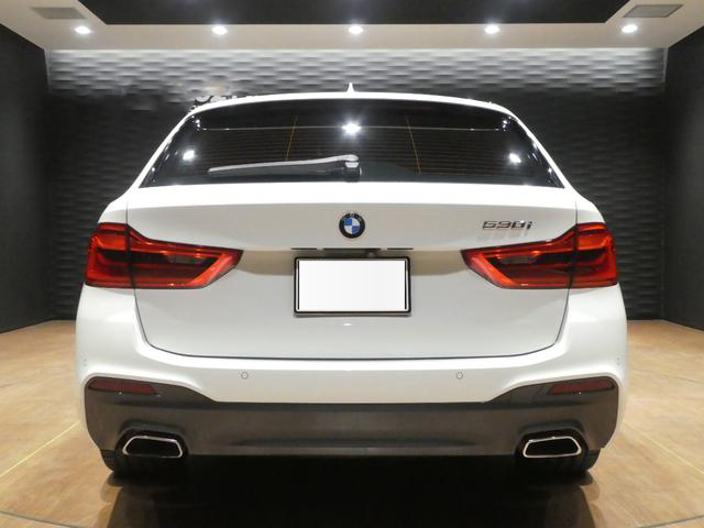 2020 BMW 530i Touring M Sport